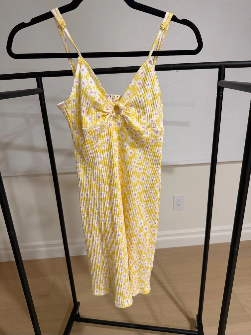 Billabong Yellow Floral Tie-Front Midi Dress - Picture 1 of 5